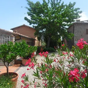 Fullino Nero Rta - Residenza Turistico Alberghiera Casa di campagna